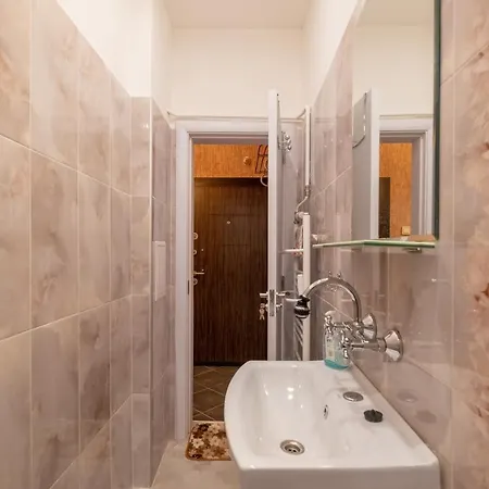 Feel - One Bedroom Next To Russian Square Apartment Sofia