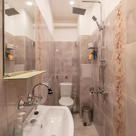 Feel - One Bedroom Next To Russian Square * Sofía